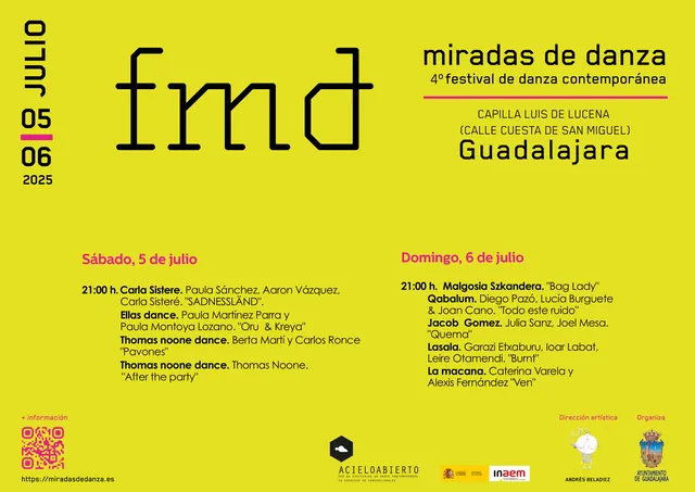 Asiento de papel de la cuarta edición de Miradas de danza, celebrada en 2025, con el programa impreso