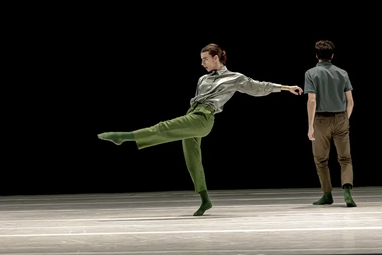 Thomas Noone Dance · Pavones, imagen 3